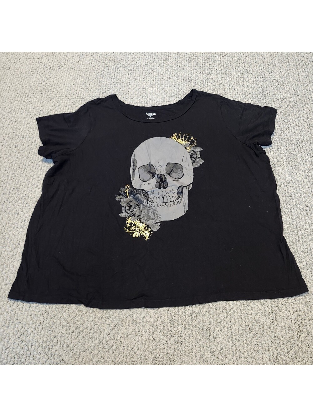 Torrid Active Black Skull Graphic T-Shirt Size 3